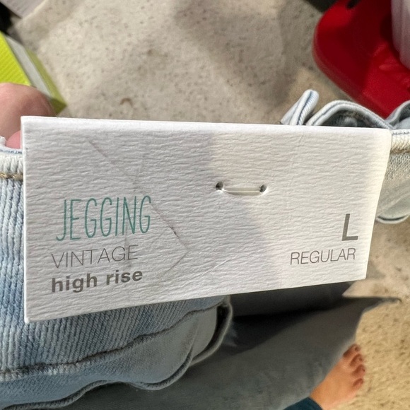 New NWT Maurice’s vintage jeggings Jeans L large R regular high rise distressed - Picture 12 of 13